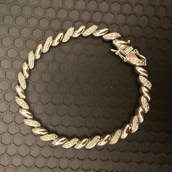 925 China sterling silver women’s bracelet Push/Slide Lock CZ Accents 8inch 16g - Picture 2 of 6